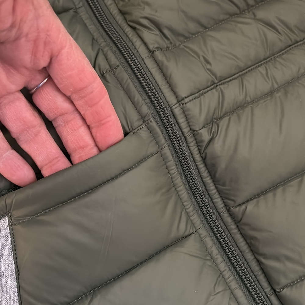 Premium Apparel Crafters Puffer/Sweatshirt Hoodie - Picture 7 of 7